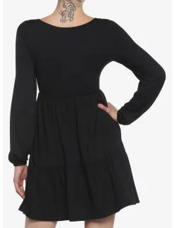 HUNIVERS Black Tiered Long-Sleeve Dress -Sweaters And Cardigans Sales 18780418 av2
