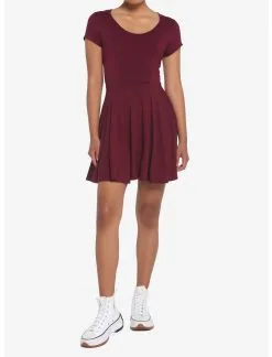 HUNIVERS Burgundy Skater Dress -Sweaters And Cardigans Sales 18984512 av1