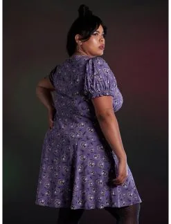 HUNIVERS Her Universe The Nightmare Before Christmas Jack & Sally Corset Dress Plus Size -Sweaters And Cardigans Sales 19688641 av2