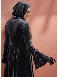 HUNIVERS Her Universe The Witcher Velvet Hooded Cardigan -Sweaters And Cardigans Sales 19957949 av5