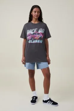 Cotton On Women The Oversized Graphic Tee -Sweaters And Cardigans Sales 2051889 295 1