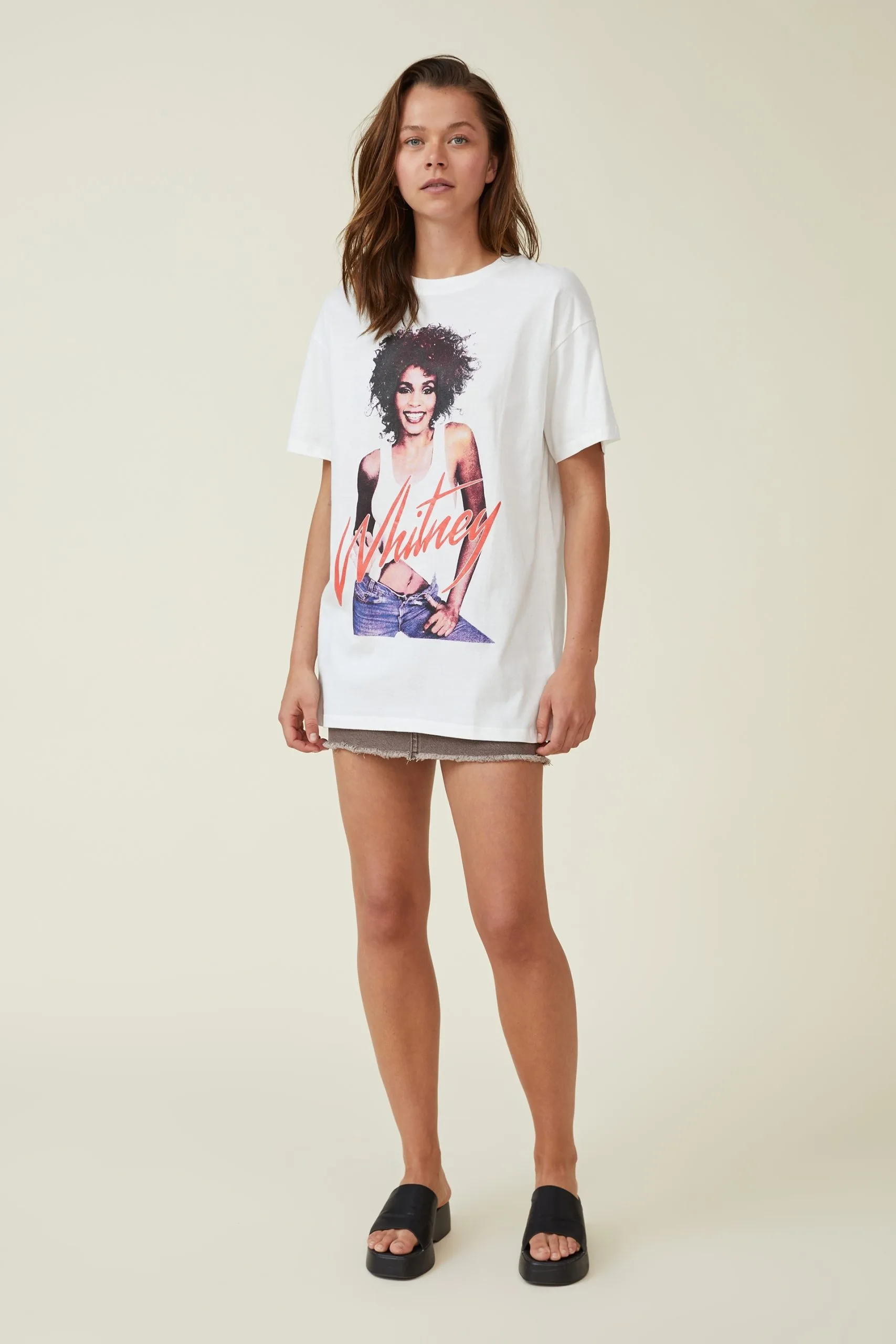 Cotton On Women The Oversized Graphic License Tee 4 Cotton On Women The Oversized Graphic License Tee - Image 2