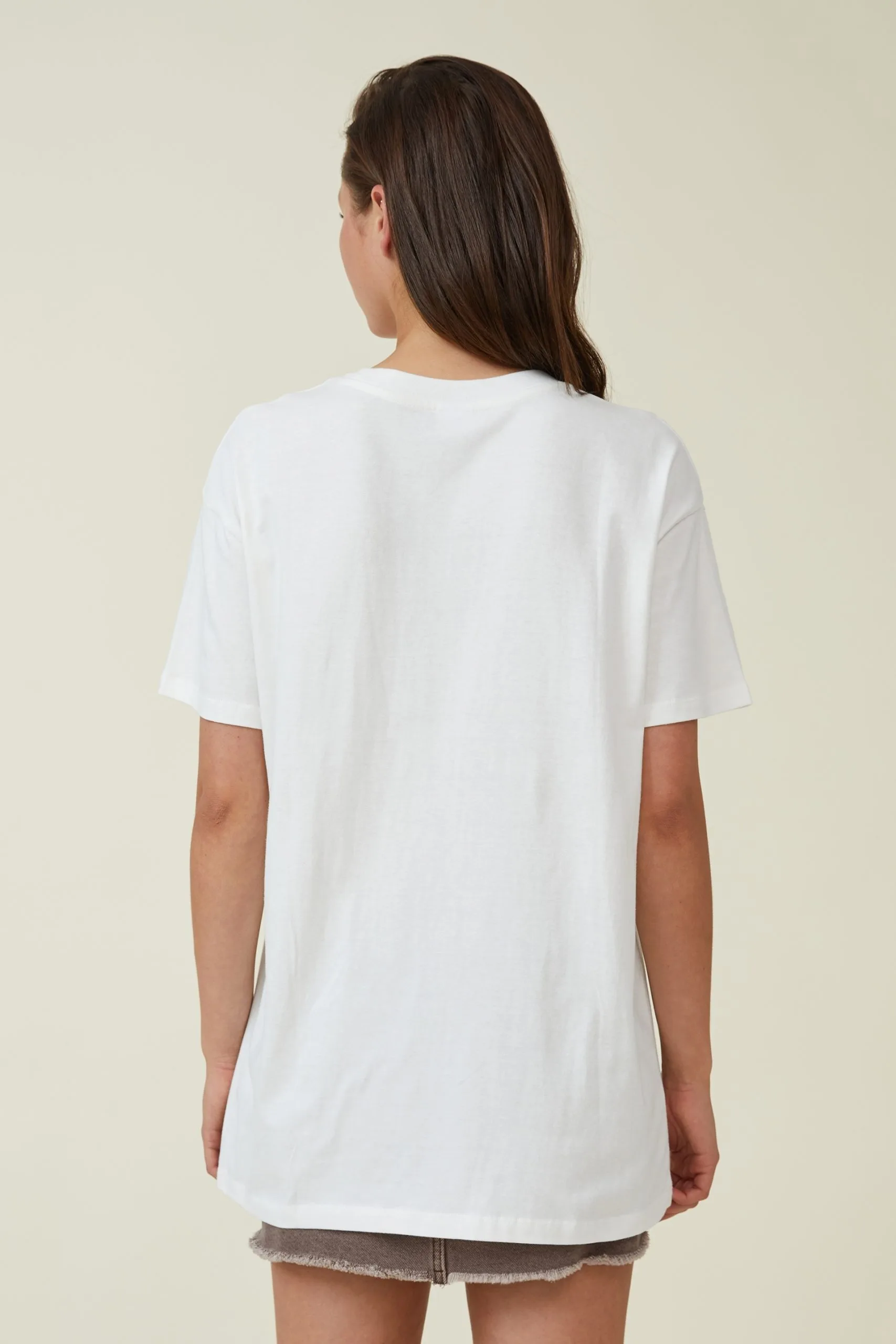 Cotton On Women The Oversized Graphic License Tee 5 Cotton On Women The Oversized Graphic License Tee - Image 3