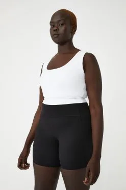 Body Curve Compression Mid Length Bike Short