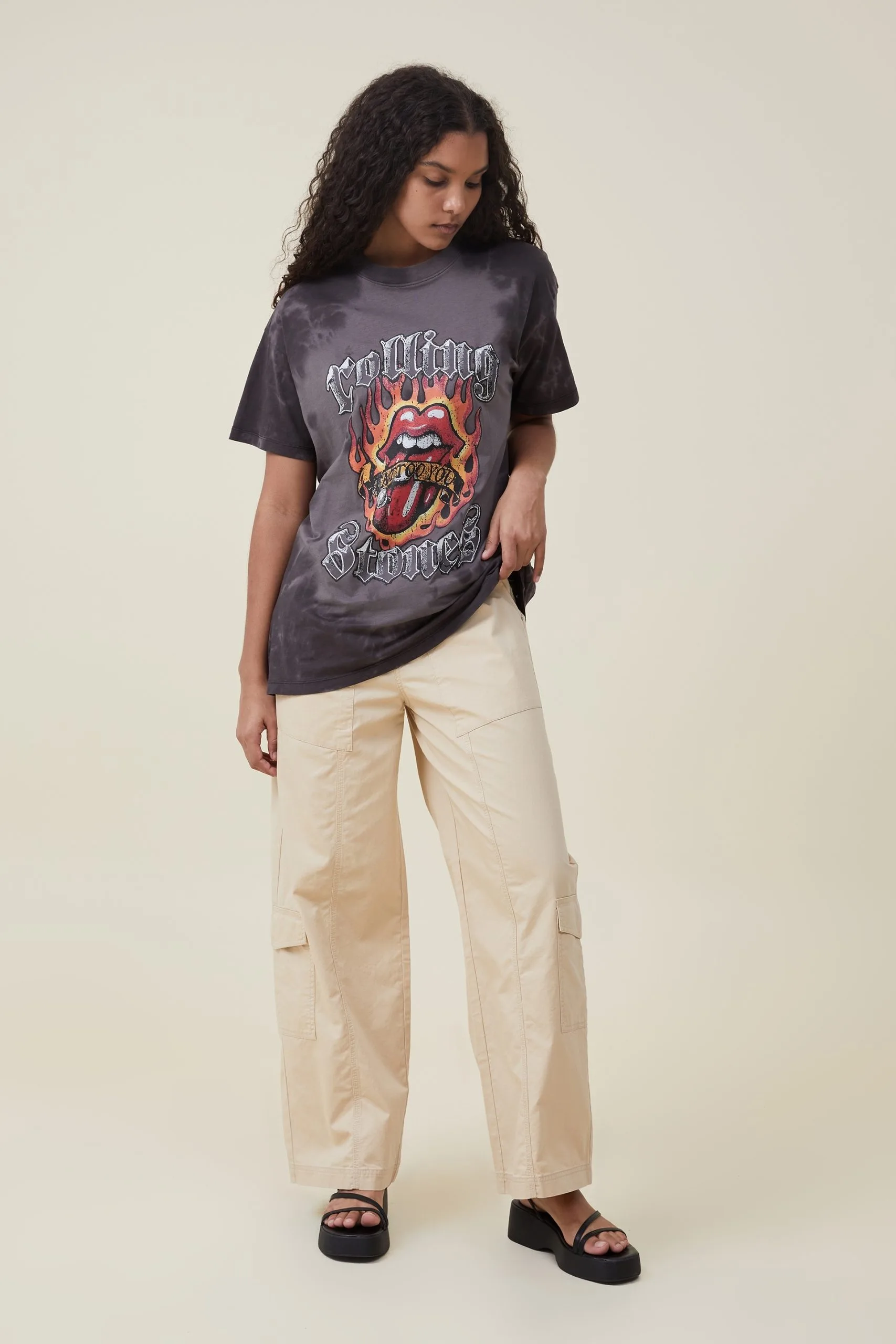 Cotton On Women The Oversized Rolling Stones Tee 4 Cotton On Women The Oversized Rolling Stones Tee - Image 2