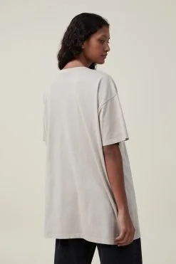 Cotton On Women The Oversized Graphic License Tee -Sweaters And Cardigans Sales 2056339 17 3