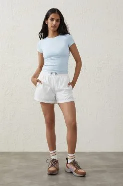 Body Active Woven Short