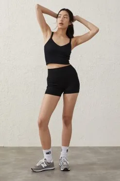 Body Seamless Shortie Short